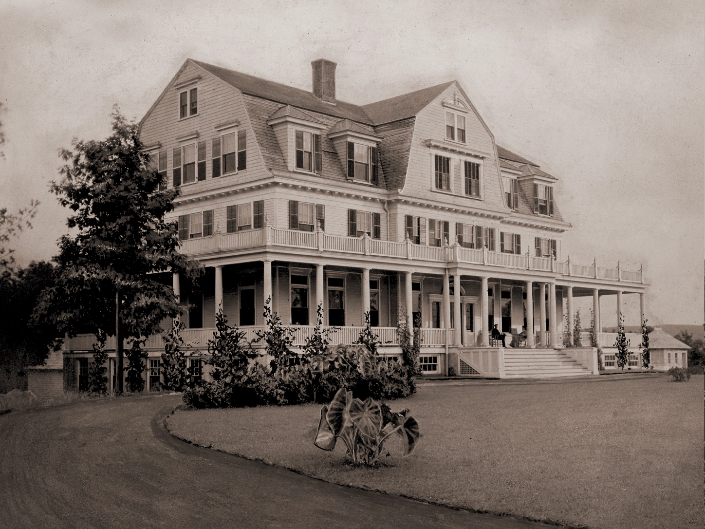 North elevation of Idylease in 1905