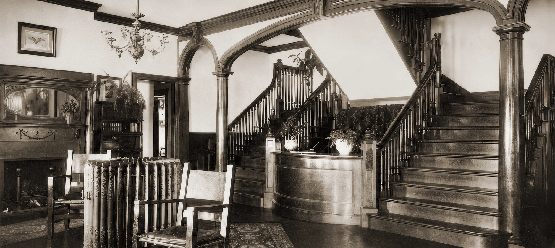 Historic main lobby of Idylease, circa 1903